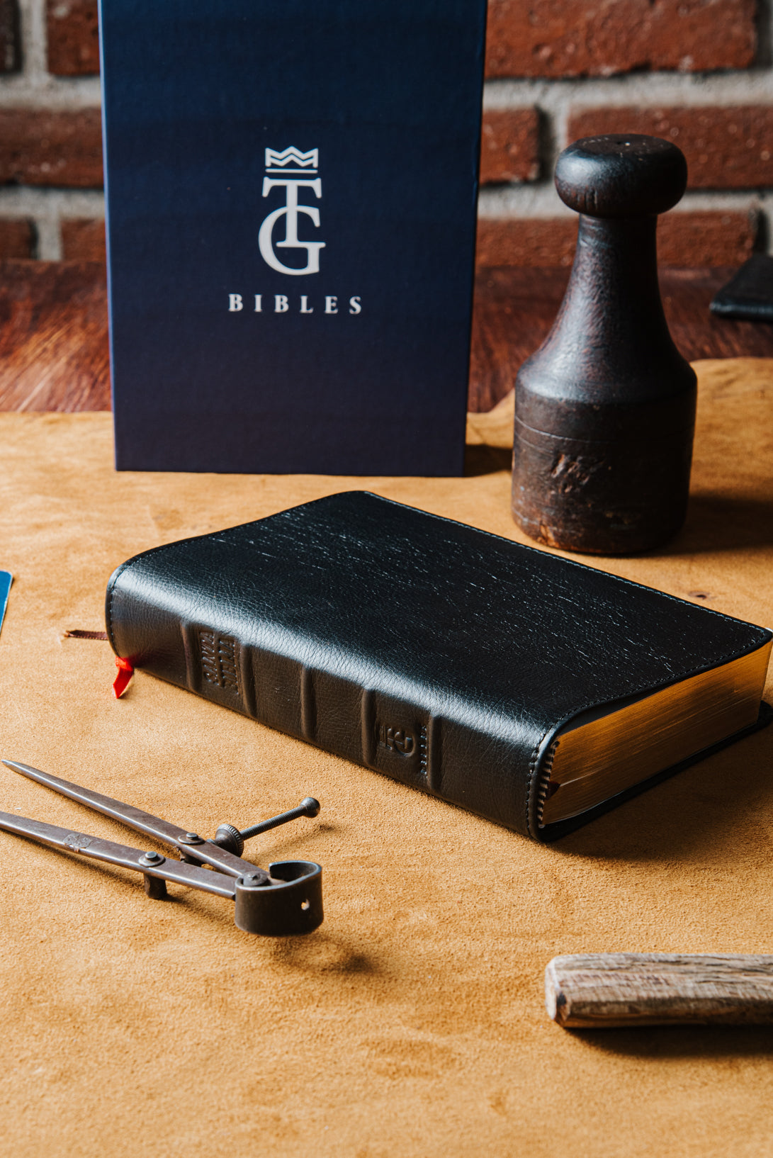 Personal Size 5 Solas Bible